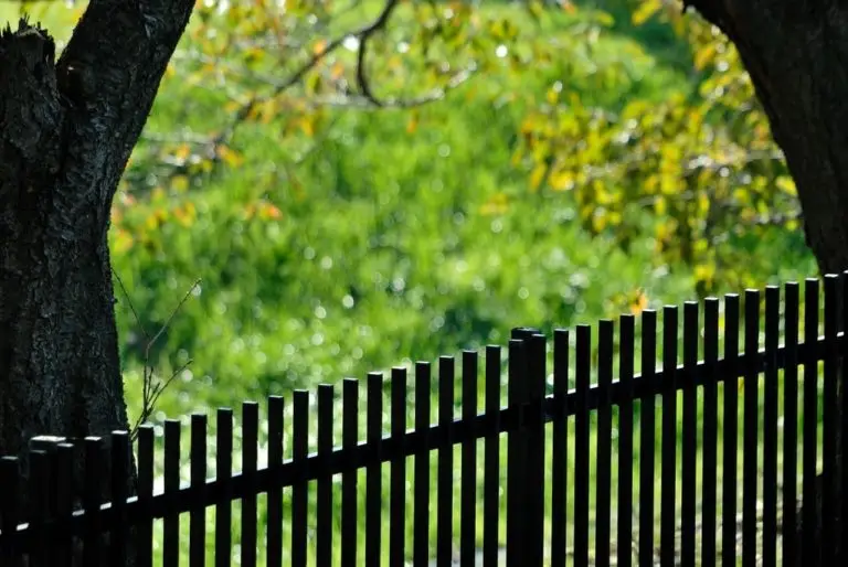 aluminum fences