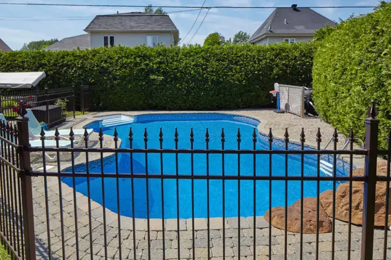 aluminum pool fencing