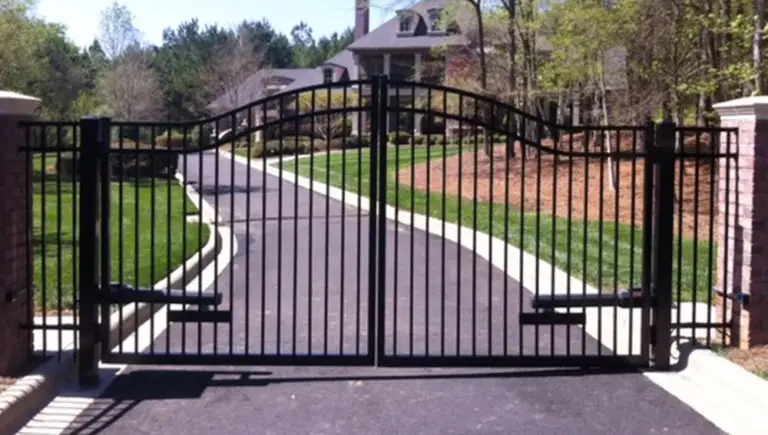 Sierra Commercial Estate Convex Gates